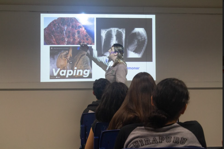 Alunos de Ensino Médio descobrem como o vape faz mal á saúde